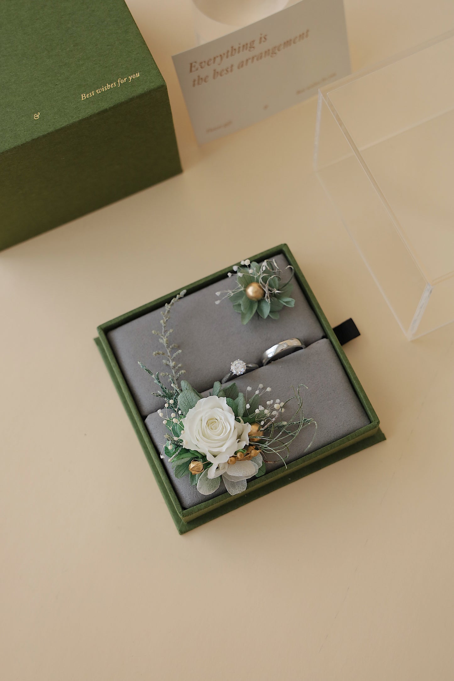 Blaca Floral Ring Box