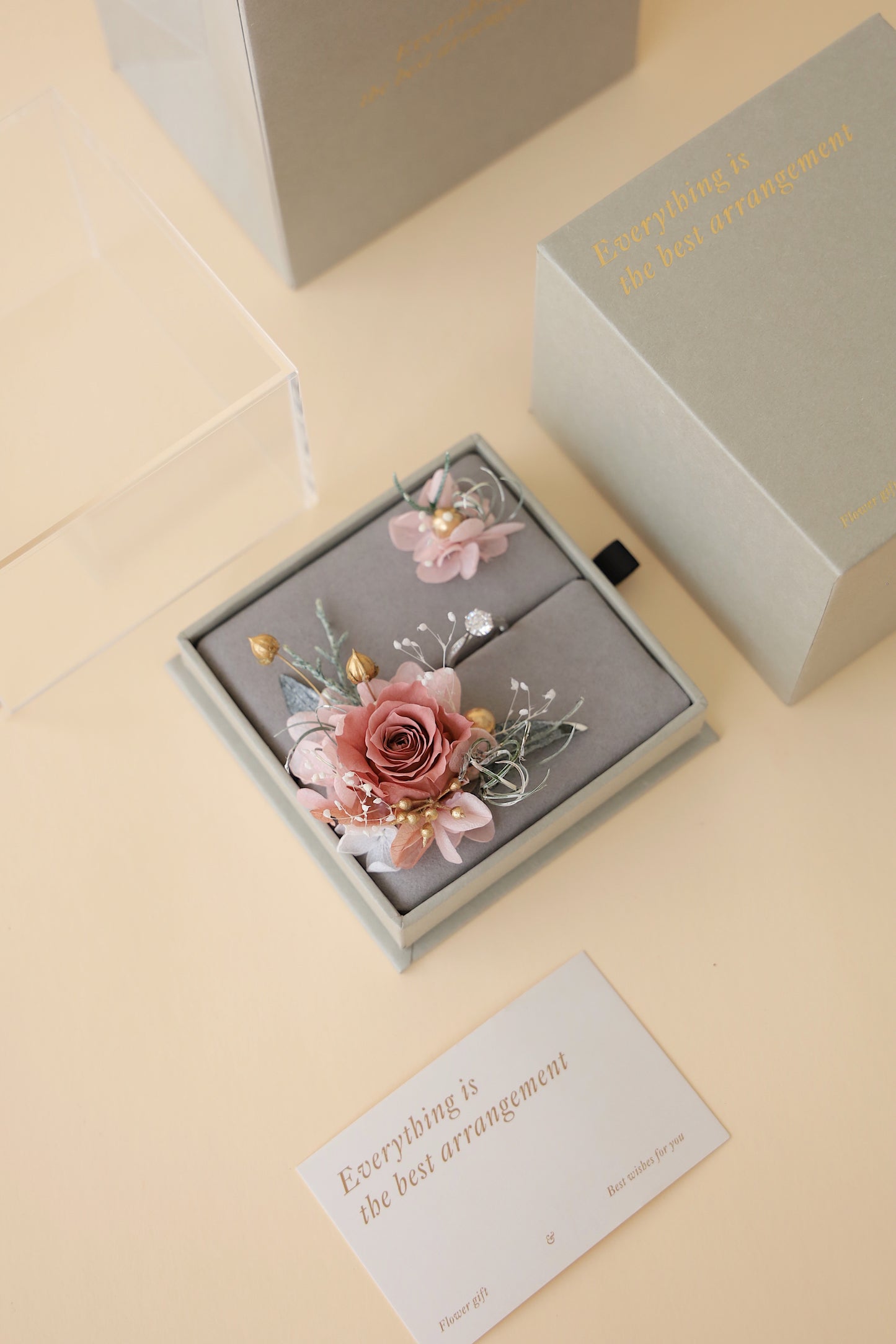 Blaca Floral Ring Box