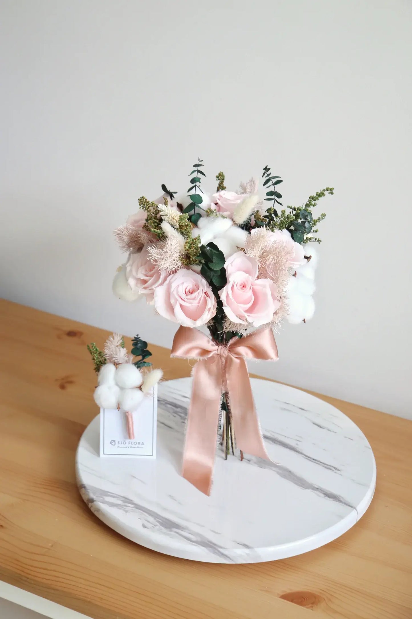 Bridal Hand Bouquet