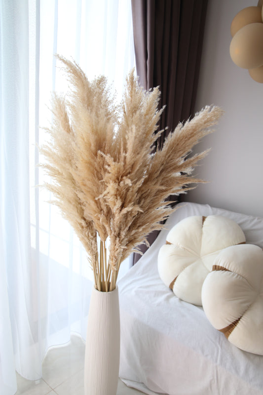 Pampas Grass Vase